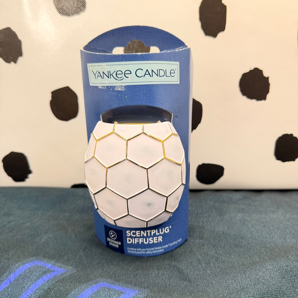 Yankee Candle ScentPlug Diffuser White Marble Hexagon Gold Trim Plug In NIP
